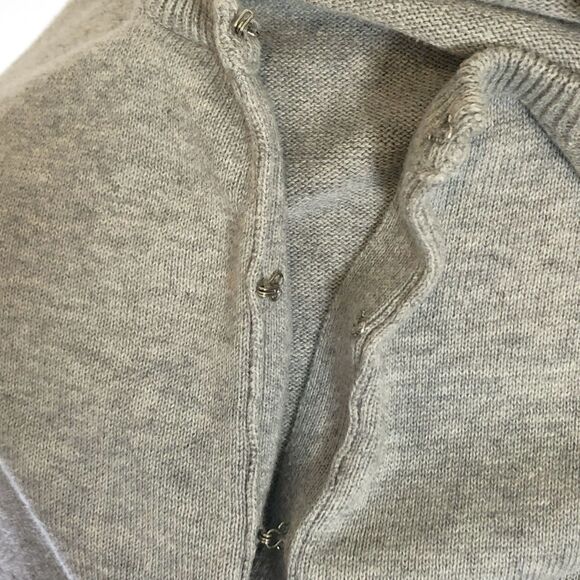 Old Navy Gray Embroidered Cardigan Sweater Medium - Picture 5 of 8